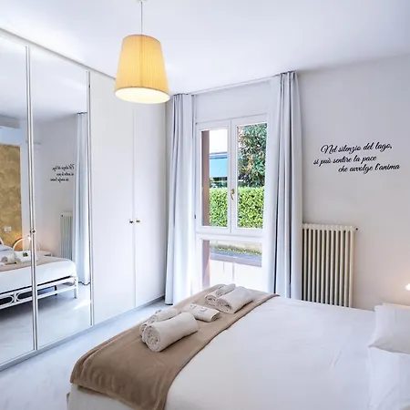 Apartman Center - Pool & Free Parking Bardolino