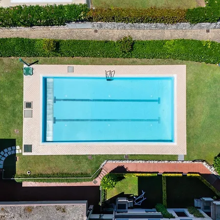 Center - Pool & Free Parking Bardolino